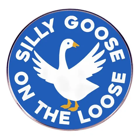 SILLY GOOSE ON THE LOOSE Round Alloy Enamel Brooch Pin Funny Cartoon White Goose Badge For Backpack Clothes Decor Gift