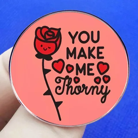 Humorous Alloy Enamel Pin Cartoon Rose Flower With Heart Pattern You Make Me Thorny Quote Round Brooch For Women Jewelry Gift