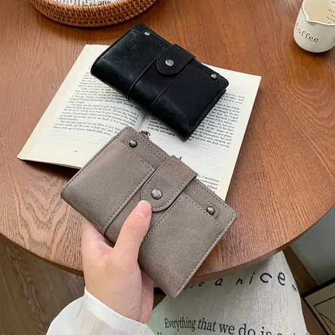 Vintage Damen Portemonnaie Kurz PU Leder Nietendekor Reißverschluss Münzfach Druckknopf Kartenhalter Geldbörse
