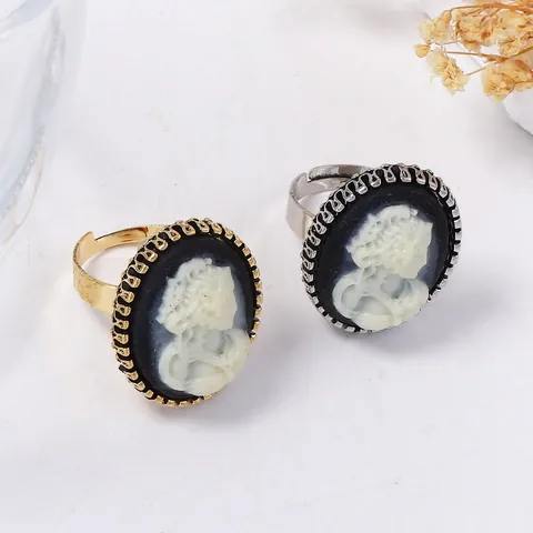 Bague Ouverte Camée Ange en Alliage de Zinc pour Femmes Réglable Oval Relief de Portrait Bijoux de Doigt Style Palais Vintage