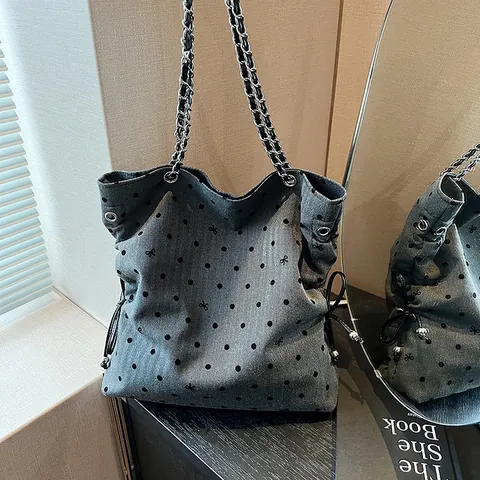 Borsa Tote da Donna in Nylon Grande Capacità Tracolla a Catena Coulisse Cuore Pois Stampa Borsa a Spalla Casual Pendolare