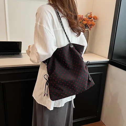 Borsa Tote da Donna in Nylon Grande Capacità Tracolla a Catena Coulisse Cuore Pois Stampa Borsa a Spalla Casual Pendolare