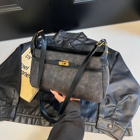Vintage PU Leder Minimalistische Umhängetasche Für Damen Gold Metallschloss Schnalle Retro Chic Pendeln Unterarm Tasche Handtasche