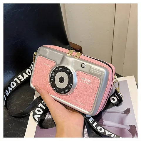 Vintage Kameraform Umhängetasche Für Damen Kreative PU Leder Schultertasche Mit LOVE Buchstaben Breit Schultergurt Quadratisch Tasche