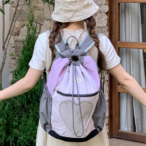 Sac à Dos Léger en Maille Cœur Bloc de Couleur Cordon de Serrage Grande Capacité Voyage École Extérieur Nylon