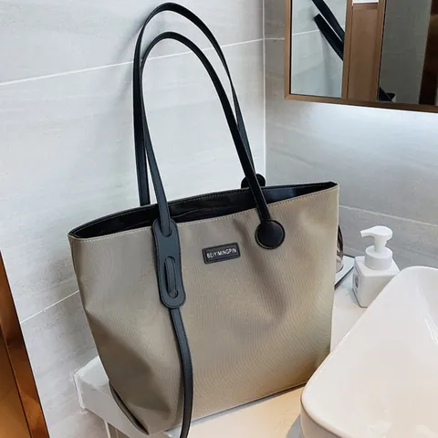 Dames Grote Capaciteit Nylon Tragetasche Waterdichte Casual Schoudertas Voor Werk Reizen Dagelijks Woon-werkverkeer Eenvoudige Effen Kleur Handtas