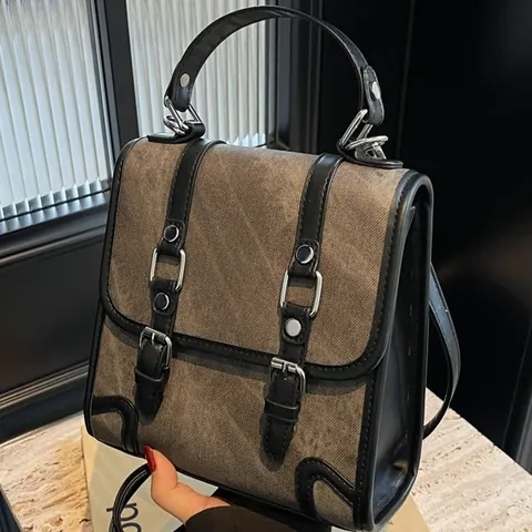 Sac à Dos Patchwork en Cuir PU pour Femmes Style Britannique Vintage Sac à Bandoulière Multifonctionnel Sac à Main École Voyage
