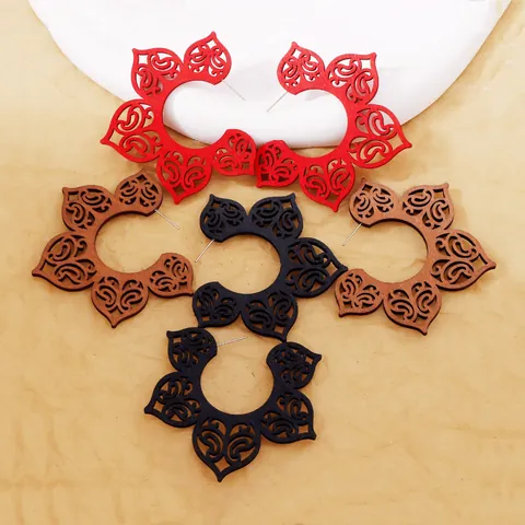 Vintage Bohemian Hollow Out Wooden Floral Drop Earrings Mandala Geometric Wood Jewelry With Earring Post For Women Gift