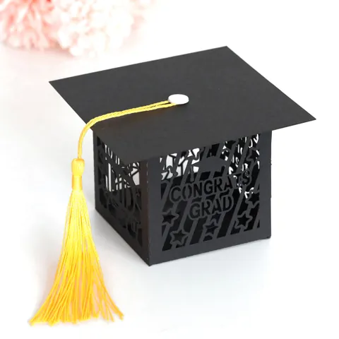 Class Of 2026 Graduation Doctor Hat Candy Boxes Laser Cut Hollow Black Favor Box With Yellow Tassel Paper Gift Packaging Boxes