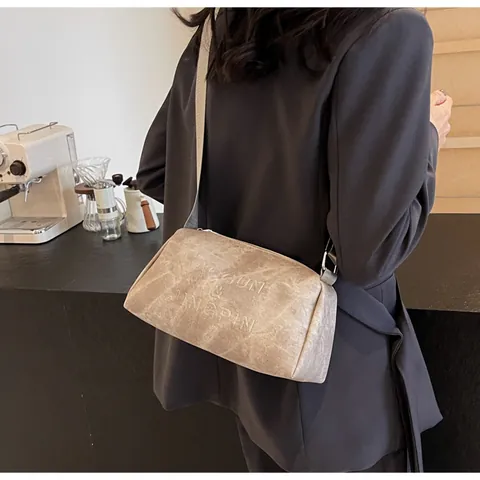 Women's Retro PU Leather Crossbody Bag Fashion Minimalist Embossed Letter Shoulder Bag With Adjustable Strap Casual Commuting Purse
