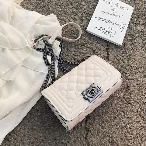 Élégant Sac à Bandoulière en Chaîne à Losanges Matelassé pour Femmes Sac à Bandoulière en Cuir PU Mode Urbaine Petit Carré Sac à Main pour Dame