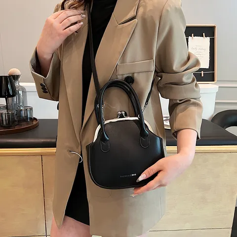 Vintage PU Leather Doctor Bag For Women Minimalist Shell Bag With Metal Kiss Lock Clasp Handbag Shoulder Crossbody Bag