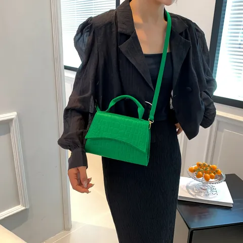 Women Fashion Crocodile Pattern PU Leather Small Square Bag Stylish Felt Shoulder Crossbody Bag Elegant Commute Handbag