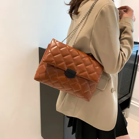 Women Rhombic Quilted Chain Shoulder Bag PU Leather Fashion Small Square Bag Crossbody Daily Commuter Messenger Bag