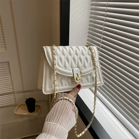 Women Fashion Rhomboid Quilted Shoulder Bag PU Leather Small Square Bag Golden Chain Strap Flap Crossbody Handbag