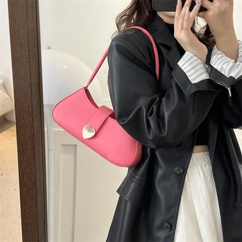 Women PU Leather Underarm Bag Gold Heart Metal Buckle Small Baguette Shoulder Bag Solid Color Casual Fashion Handbag