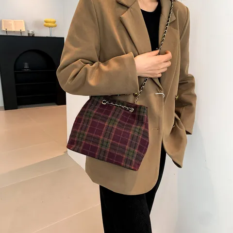 Sac Fourre-Tout Vintage en Laine à Carreaux Pour Femmes Avec Bandoulière Chaîne Grande Capacité Sac à Épaule Tweed Style Automne Hiver