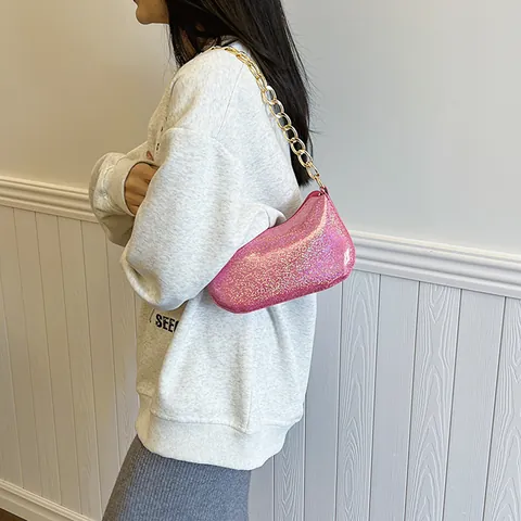 Women Glitter PU Leather Underarm Bag Trendy Thick Gold Chain Holographic Sparkle Baguette Bag Party Daily Shoulder Bag