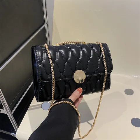 Women Quilted PU Leather Chain Shoulder Bag Wave Matelassé Small Square Bag With Gold Round Metal Lock For Daily Fashion