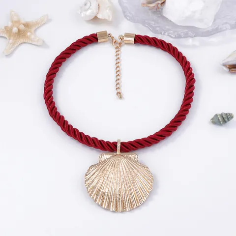 Fashion Zinc Alloy Gold Plated Scallop Shell Pendant Necklace With Thick Twisted Cord Bohemian Ocean Beach Jewelry For Women