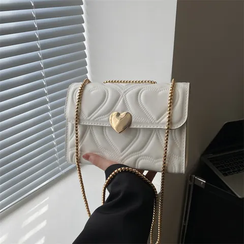 Women Heart Quilted Chain Shoulder Bag PU Leather Small Square Crossbody Bag With Golden Heart Lock Fashion Handbag Bag