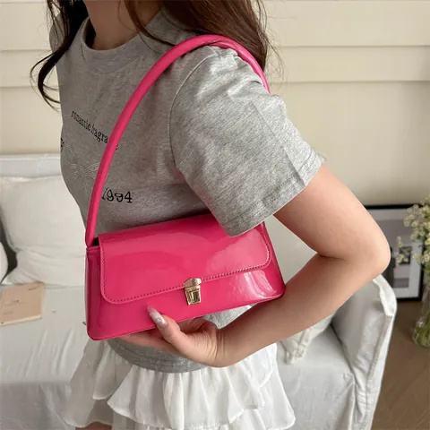 Bolso de Axila de Cuero Charolado de Nicho Francés para Mujer Vintage Brillante Bolso de Hombro con Hebilla de Metal Color Sólido