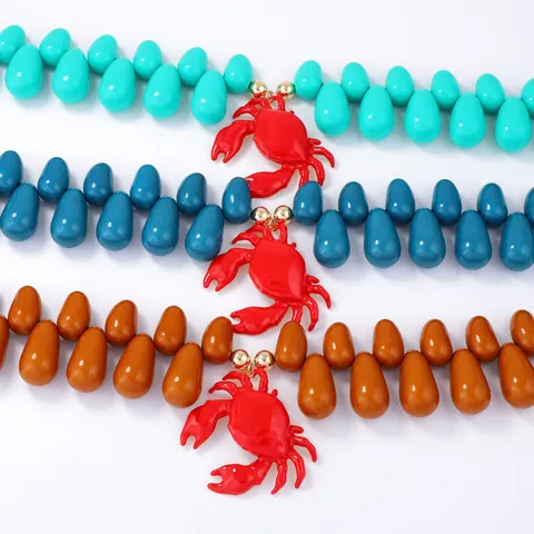 Collana con Pendente a Granchio in Stile Oceanico Esagerato con Grandi Perline in Resina a Goccia per Donna Gioielli da Spiaggia e Vacanza