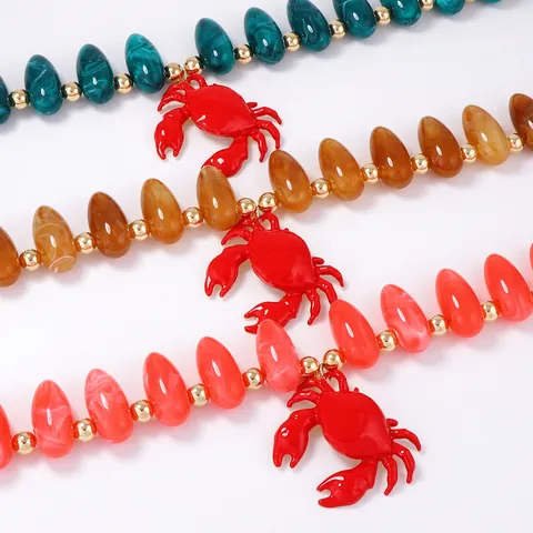 Women's Exaggerated Ocean Holiday Resin Beaded Necklace Large Red Crab Pendant Marble Texture Adjust Beach Vacation Jewelry