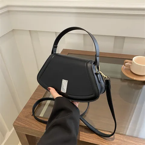 Women Minimalist PU Leather Crossbody Bag Fashion Solid Color Shoulder Handbag With Metal Buckle Magnetic Snap Purse