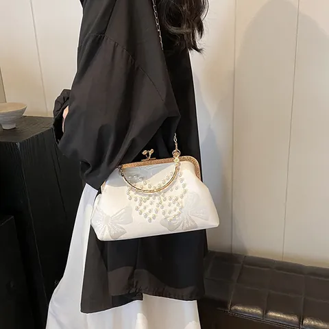 Damen Vintage Satin Abendtasche Mit Künstliche Perlen Schmetterling Dekor Gold Metall Bügelverschluss Clutch Handtasche Für Hochzeit Party Dinner