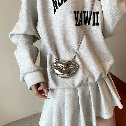 Women Mini Star Lip Shape Chain Crossbody Bag Fashion Mirror PU Evening Party Shoulder Bag Mirror Metal Clutch Gold Silver