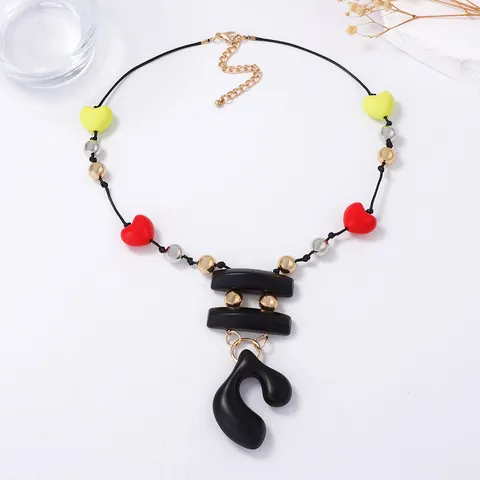 Vintage Literary Beaded Heart Necklace For Women Geometric Abstract Pendant Plastic Alloy Trendy Sweater Chain Jewelry