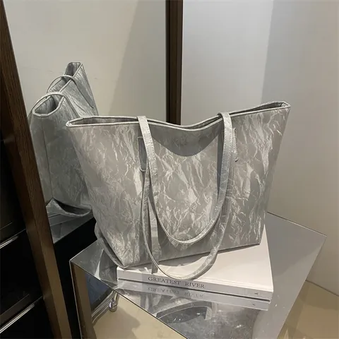 Bolso Tote de Moda para Mujer de Cuero PU Arrugado Gran Capacidad Minimalista Retro Color Sólido Bolso de Hombro Diario