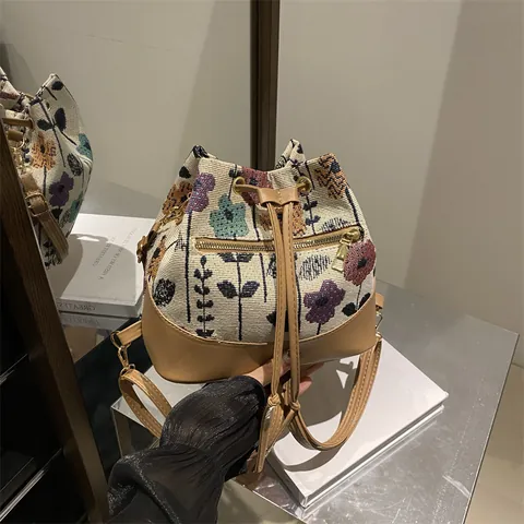 Borsa a Secchiello Jacquard Floreale Vintage per Donna in Pelle PU Patchwork Con Coulisse Borsa a Tracolla Con Tasca Zip