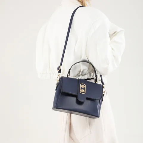 Borsa a Tracolla Piccola Quadrata da Donna in Pelle Sintetica Tinta Unita Con Fibbia Dorata e Manico Superiore Regolabile