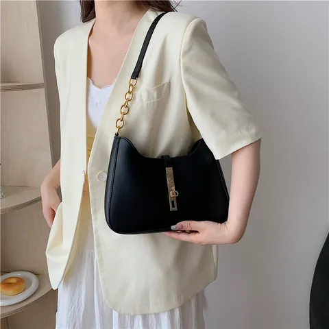 Borsa a Spalla Crescent Hobo in Pelle PU Minimalista Da Donna Con Catena Dorata E Chiusura In Metallo Borsa Sottobraccio Versatile