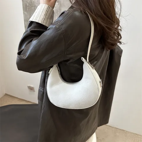 Bolso de Axila de Media Luna en PU Mate Minimalista para Mujer Bolso de Hombro Look de Gamuza Chic Hobo para Uso Diario