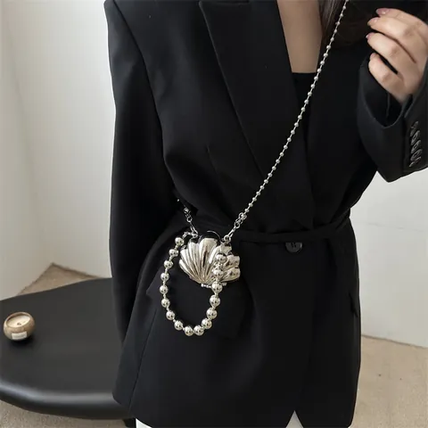 Dames Metallic PU Schelpvormige Avondtas Met Parelketting Mode Mini Wulk Schoudertas Voor Feest Elegante Clutch Tas