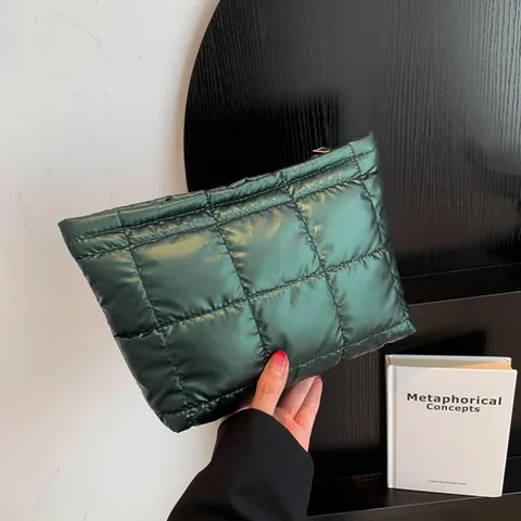Fashion Quilted Puffer Clutch Bag Women PU Leather Korean Style Padded Square Handbag With Zipper Daily Casual Makeup Bag