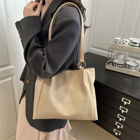 Minimalist Large Capacity Tote Bag For Women Woven Fabric Canvas Shoulder Bag With Metal Ring Detail Daily Commuting Handbag
