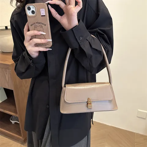 Bolso de Axila de Cuero PU Retro para Mujer Color Sólido Pequeño Bolso de Hombro Cuadrado Con Hebilla de Metal Elegante