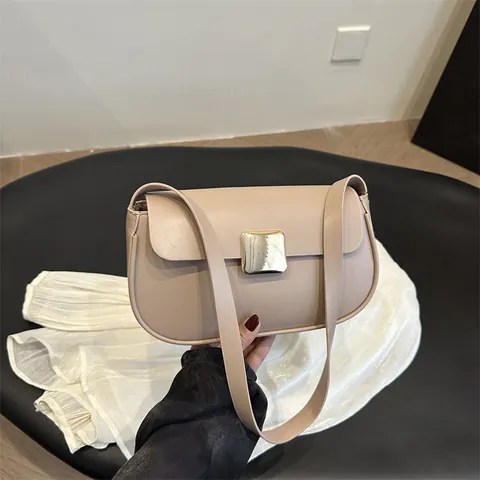 Women PU Leather Underarm Bag Vintage Square Metal Buckle Shoulder Bag Minimalist Solid Color Casual Commuting Bag