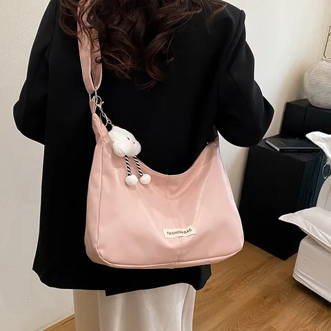Grote Capaciteit PU Leer Hobo Tas Vrouwen Mode Veelzijdige Crossbody Schoudertas Met Wolk Bedeltje Commuter Tote Tas