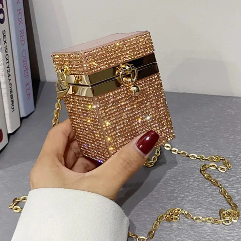 Luxury Rhinestone Mini Square Evening Bag Metallic Chain Shoulder Crossbody Bag Acrylic Crystal Box Clutch Women Party Banquet Wedding Fashion Accessory