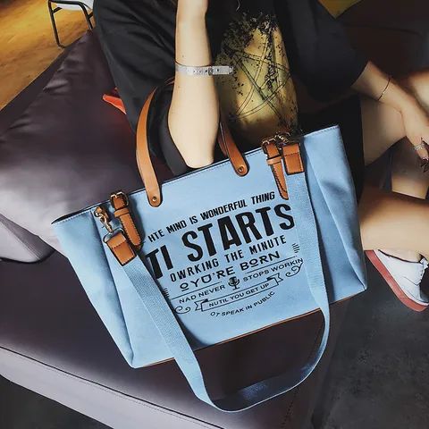 Damen Casual Segeltuch Tragetasche Buchstaben Druck Große Kapazität Schulter Umhängetasche Lederriemen Handtasche Reisen Einkaufstasche