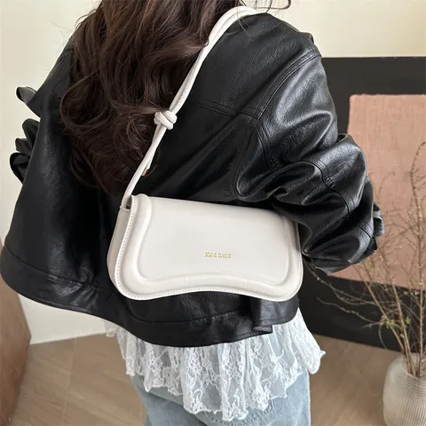Bolso de Axila de Cuero PU Minimalista para Mujer Bolso de Hombro Vintage Color Sólido Con Curva de Onda y Correa de Nudo