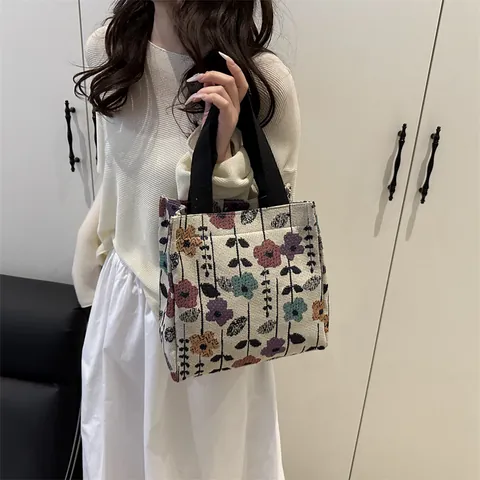 Vintage Jacquard Floral Butterfly Tote Bag Canvas Large Capacity Handbag For Women Casual Daily Commute Shoulder Bag
