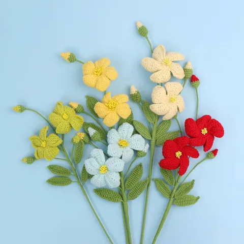 Handgefertigter Gehäkelter Blumenstrauß Gestricktes Garn Künstliche Eustoma Realistisch Fertig Für Heimdeko Geschenk