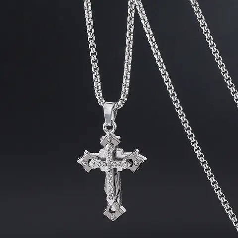 Collier Pendentif Croix Double Couche en Acier au Titane Hip Hop Avec Chaîne de Boîte en Acier Inoxydable Zirconia Bijoux
