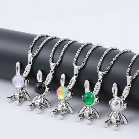 Collier Pendentif Lapin Astronaute Robot en Acier Titane Longue Chaîne pour Femme Cyberpunk Articulations Mobiles Bijoux Hip Hop